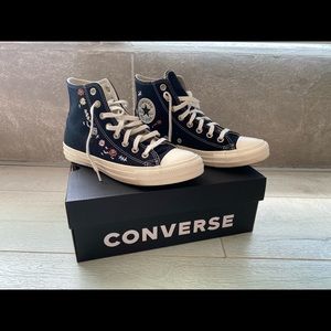 Chuck Taylor All Star embroidery black sneakers 8.5